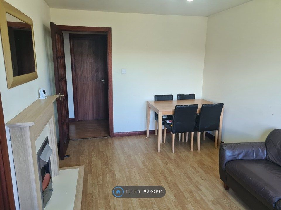 Property photo 2 of 11 Loung/Dinning Room