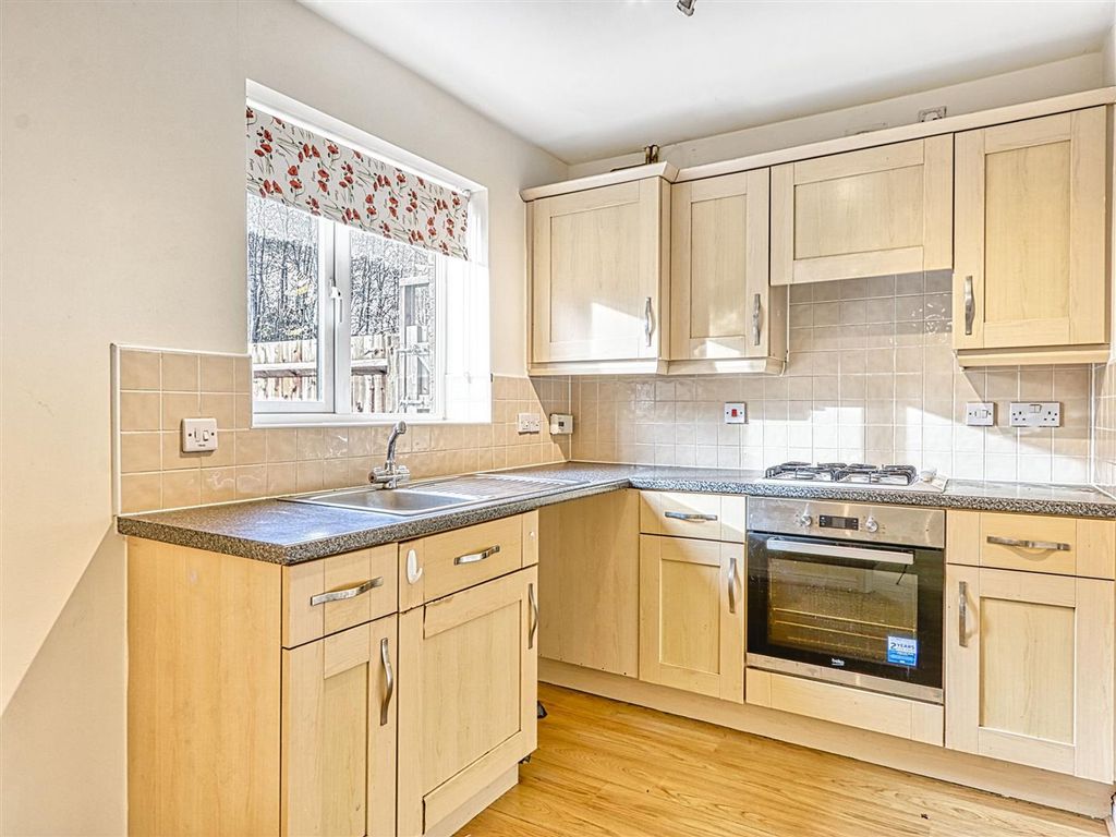 Property photo 2 of 8 Kitchen Diner