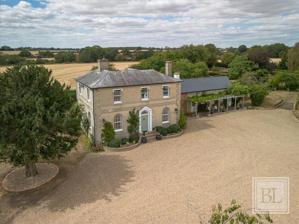 Property photo 1 of 38