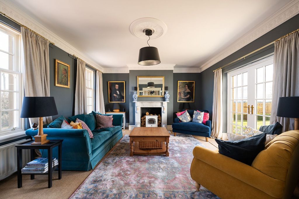 Property photo 2 of 56 Sitting Room