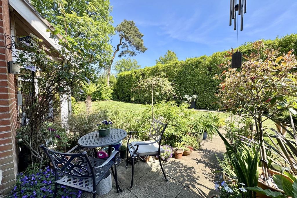 Property photo 3 of 16