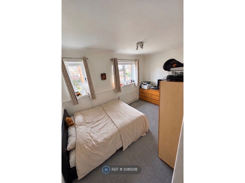 Property photo 2 of 2