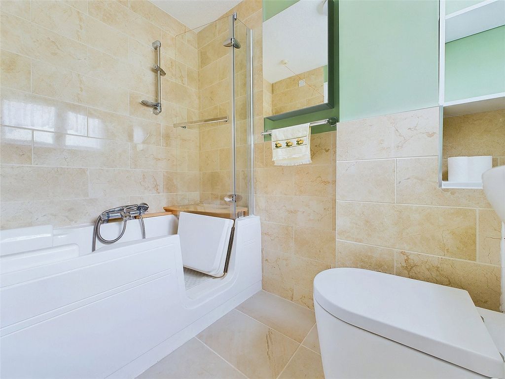 Property photo 3 of 11 Picture 3