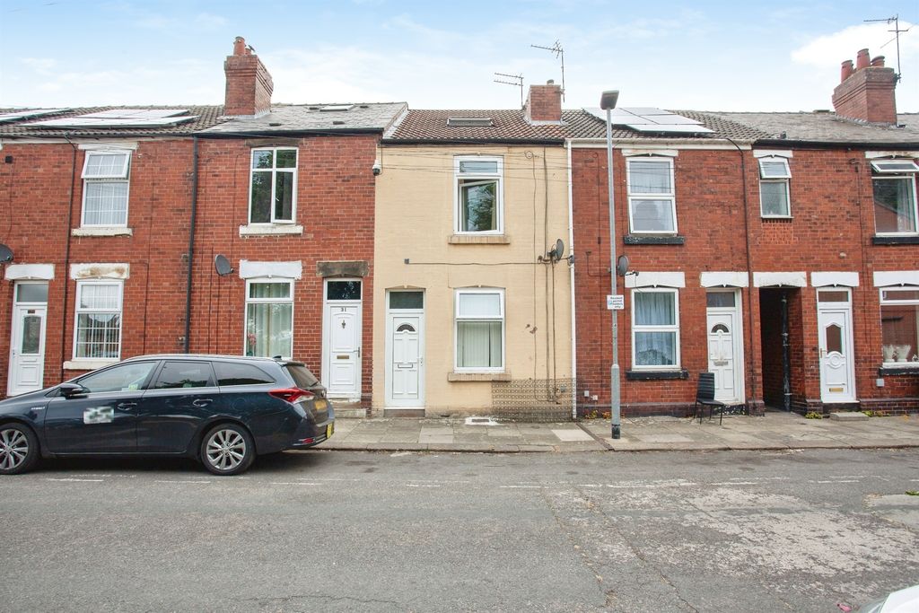 Property photo 1 of 11
