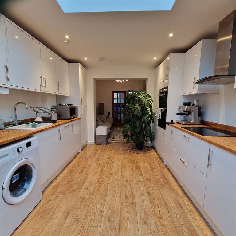 Property photo 1 of 13 Picture No. 21