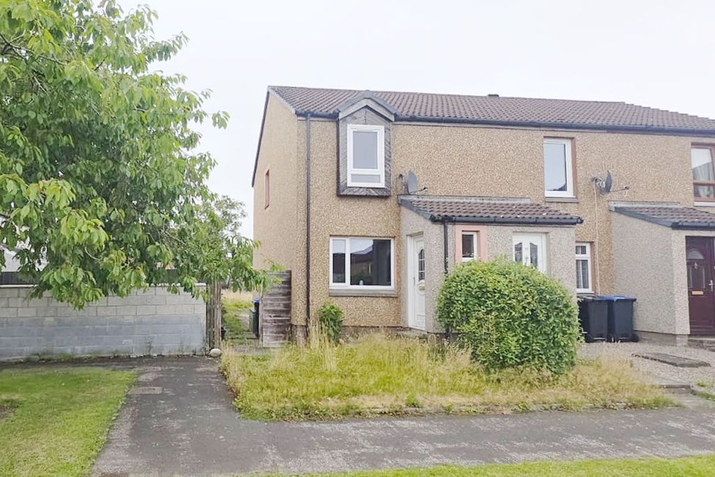 Property photo 1 of 9