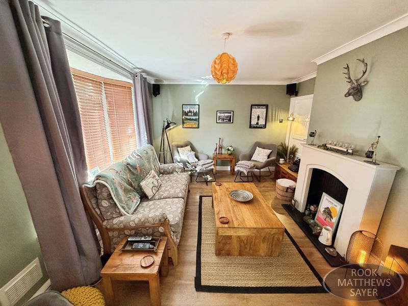 Property photo 3 of 13 Photo 13