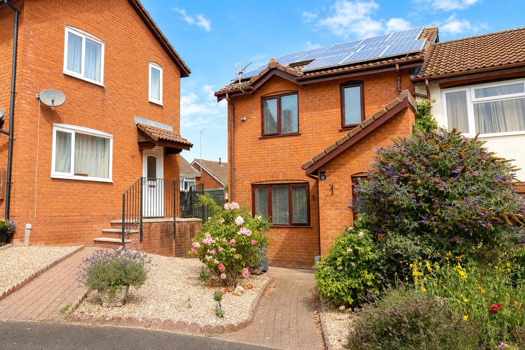 Property photo 1 of 18 1 - Picture No. 15
