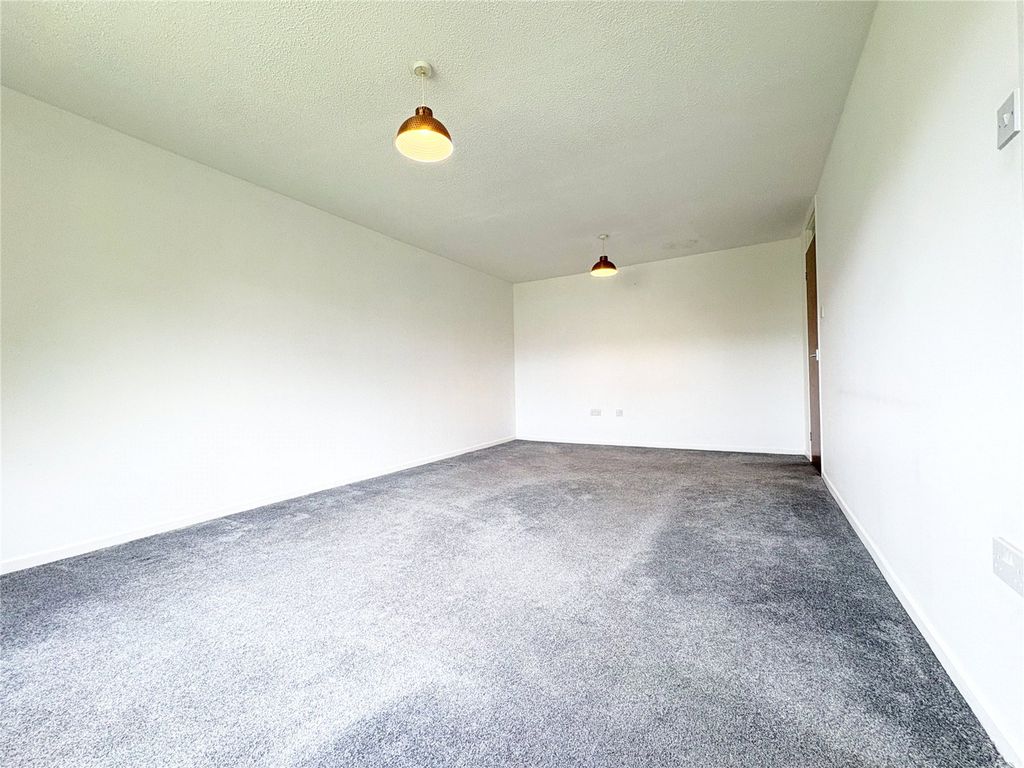 Property photo 3 of 11 Picture No. 11