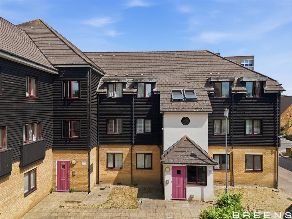 Property photo 1 of 14 1_Dji_20260716144037_0629_d.Jpg