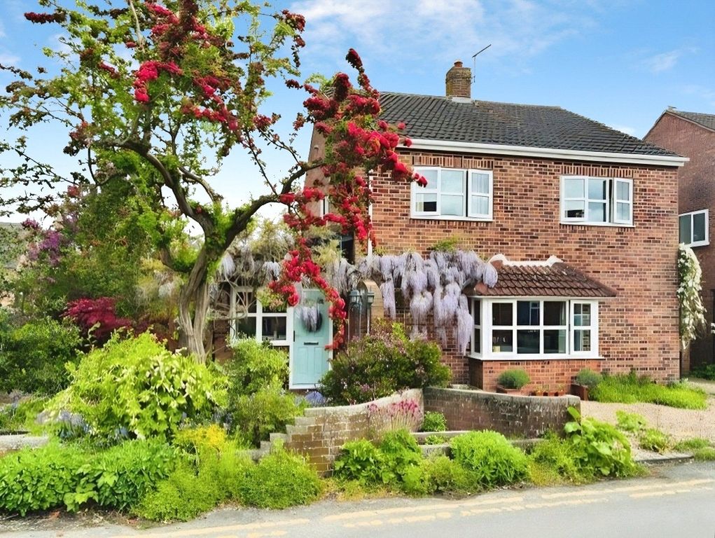 Property photo 1 of 38 Picture No. 30
