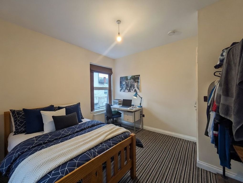 Property photo 2 of 8 Photo 12