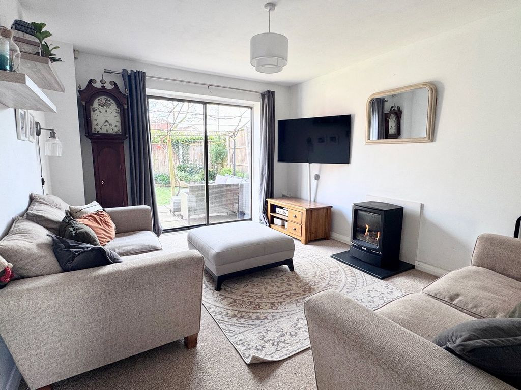 Property photo 3 of 21