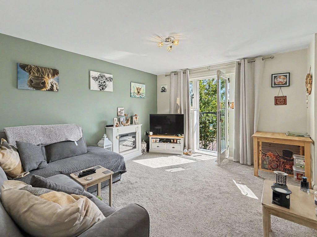 Property photo 2 of 23 5335742