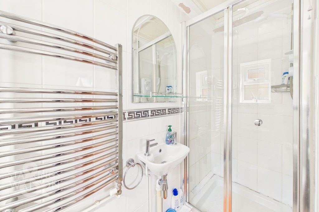 Additional image 25 of 4 bed semi-detached house for saleWarren Road, Gorleston, Great Yarmouth NR31