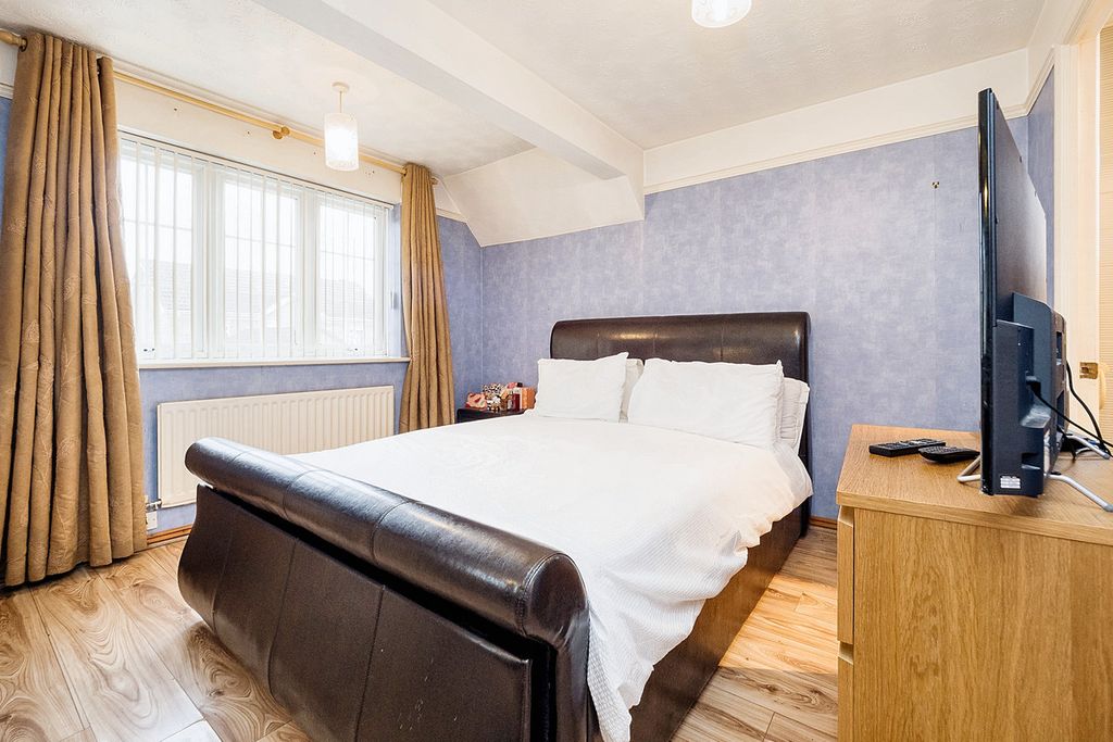 Additional image 13 of 4 bed detached house for saleAdvice Avenue, Grays RM16