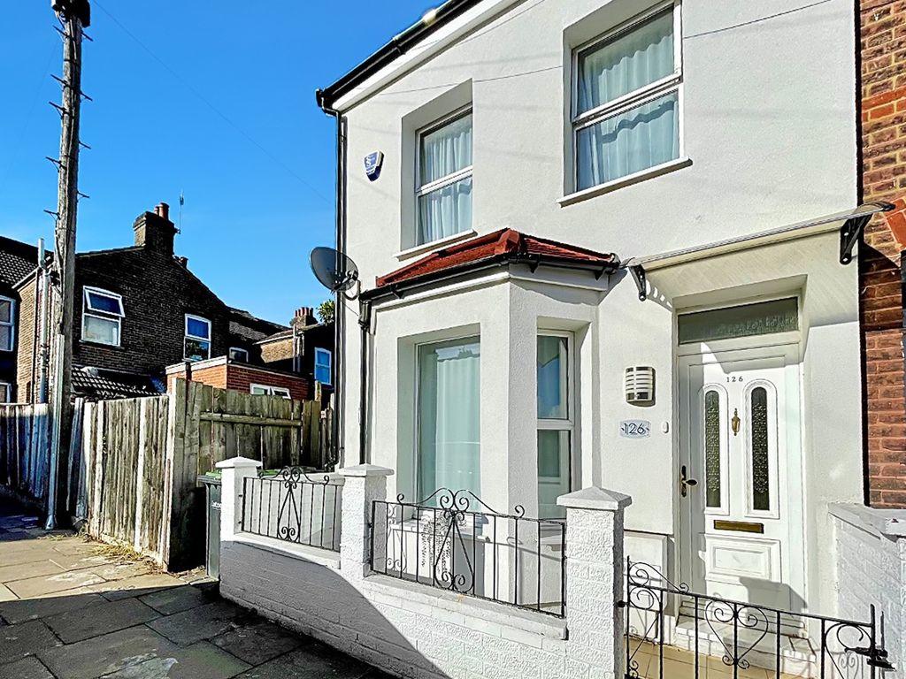 Property photo 1 of 13 4529221