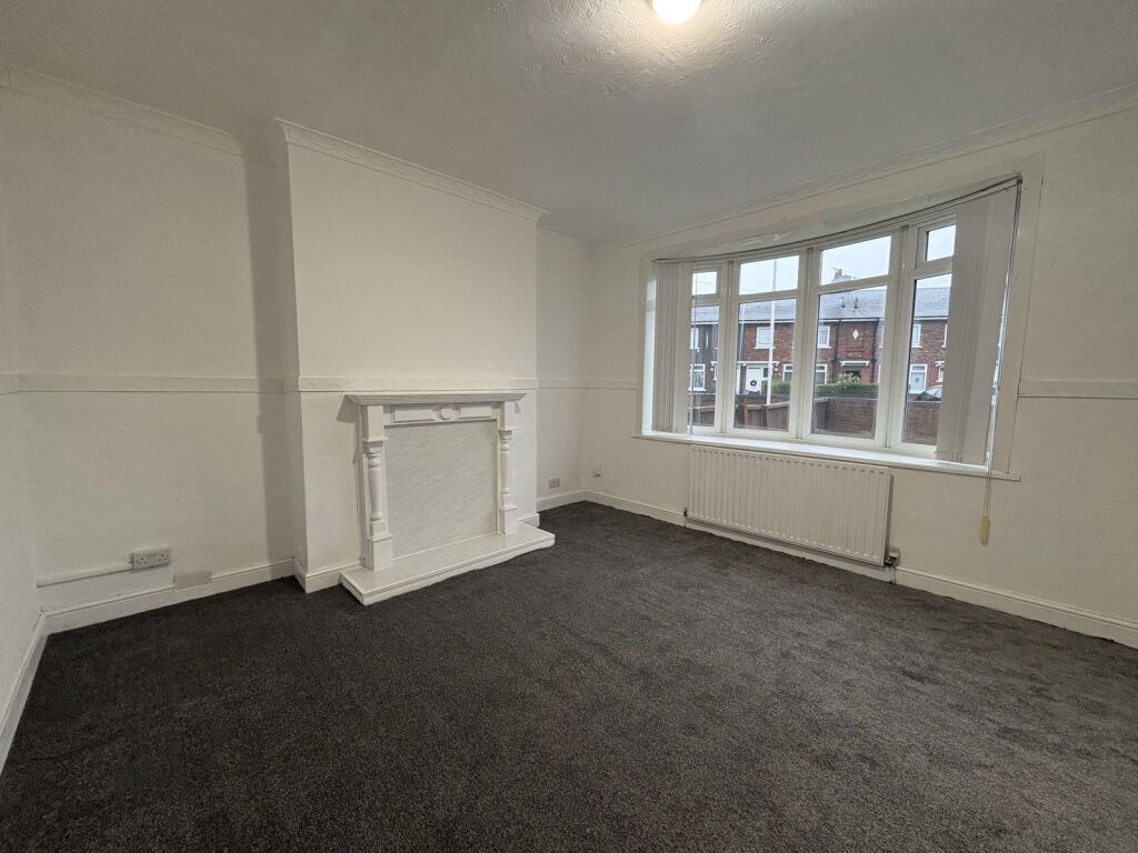 Property photo 3 of 26