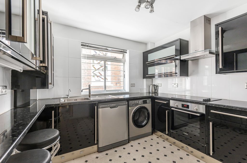 Property photo 2 of 7 857830 (4).Jpg