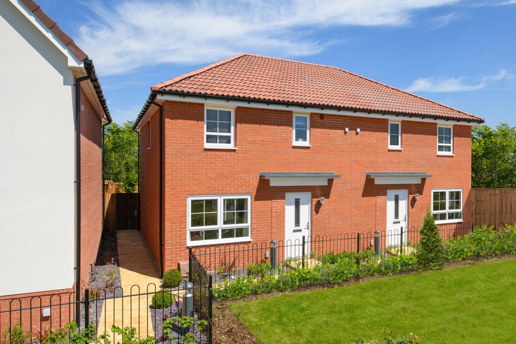 Property photo 1 of 8 Wayland Fields External