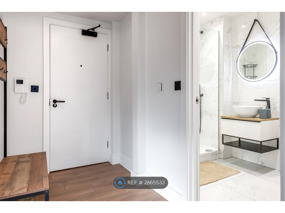 Property photo 3 of 4