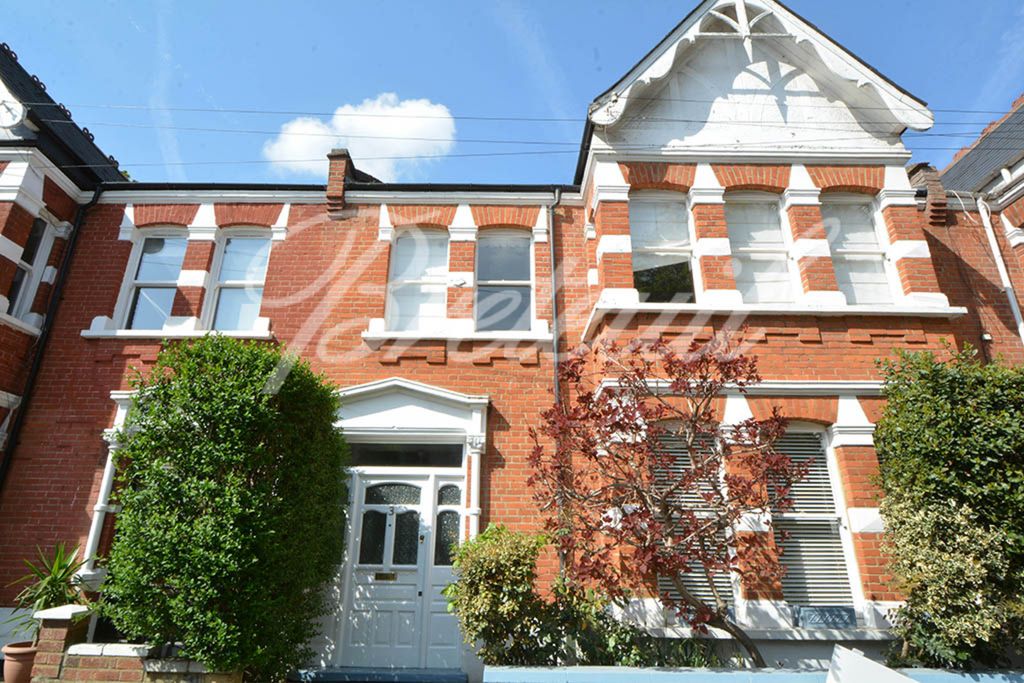 Property photo 1 of 12