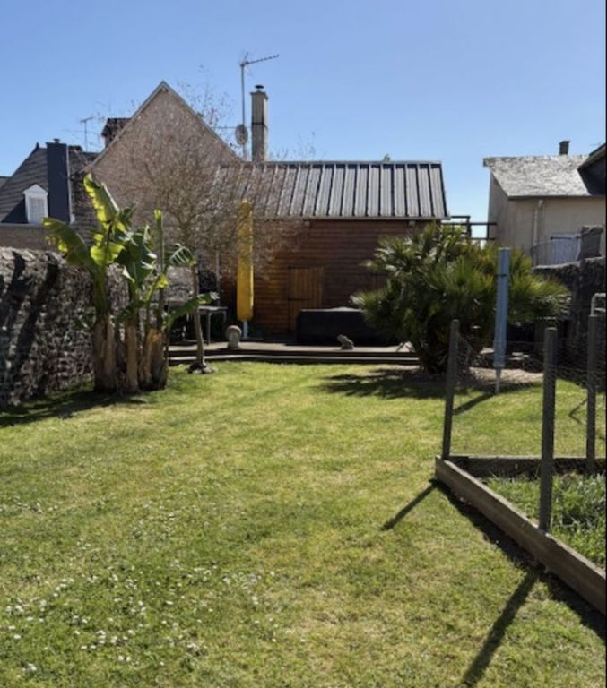 Property photo 2 of 11