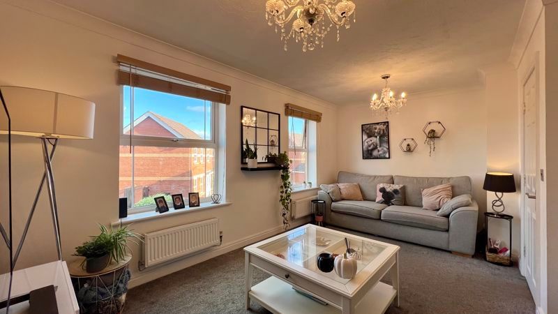 Property photo 2 of 18 Photo 9