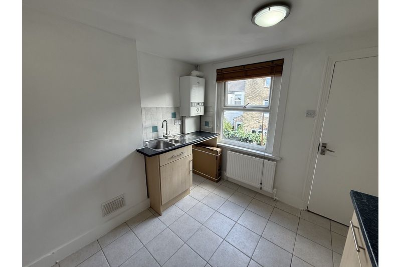 Property photo 3 of 21
