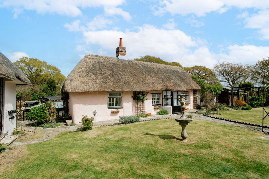 Property photo 1 of 25