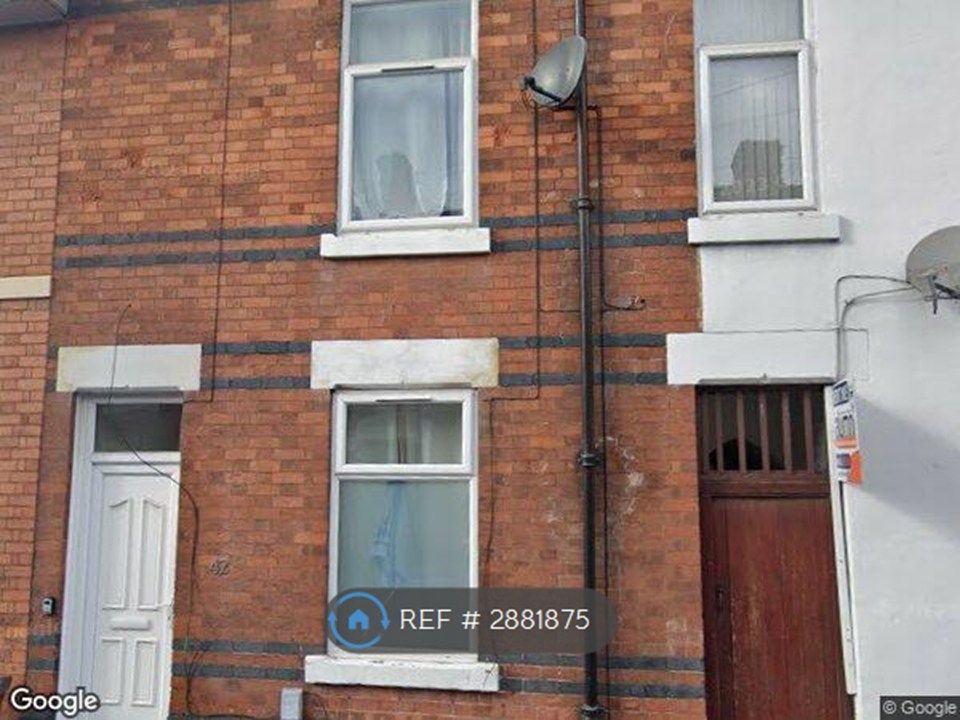 Property photo 1 of 12