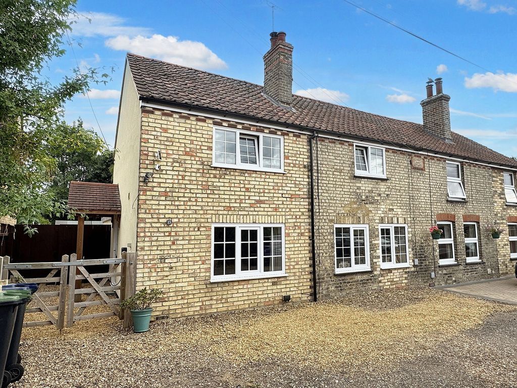 Property photo 1 of 30