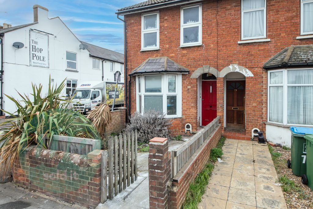 Property photo 1 of 1 Estate Agents Aylesbury-2