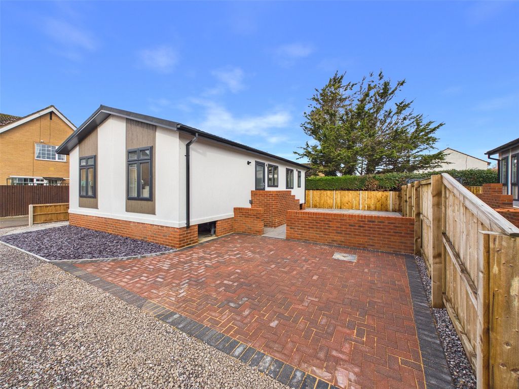 Property photo 1 of 17 Picture No. 36