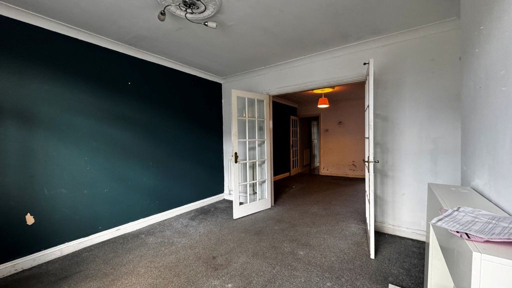 Property photo 3 of 9 Picture No. 03