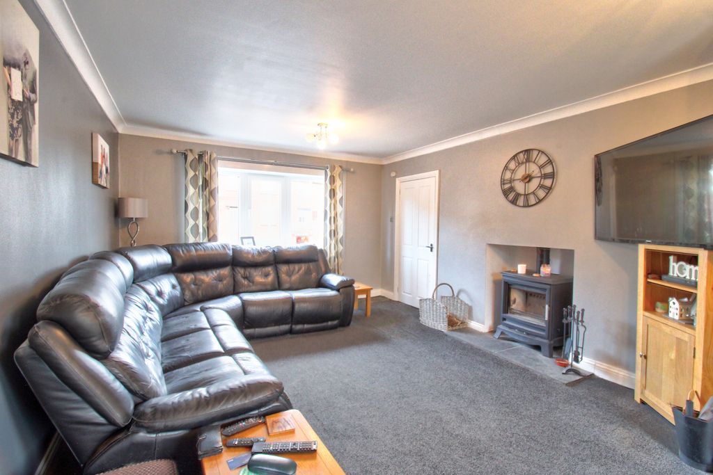 Property photo 2 of 33 Img_7356_7_8