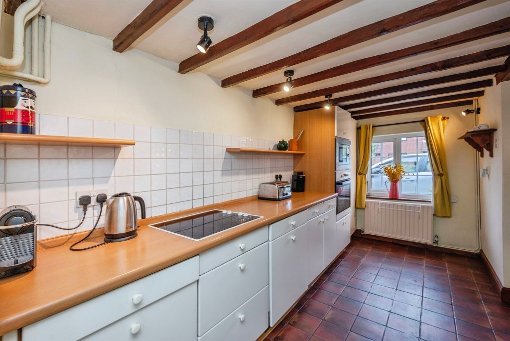 Property photo 3 of 17