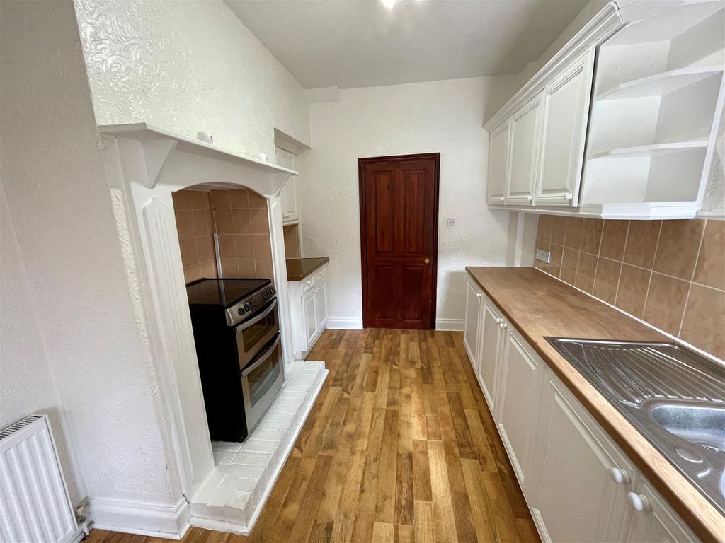 Property photo 2 of 10 3.Jpg