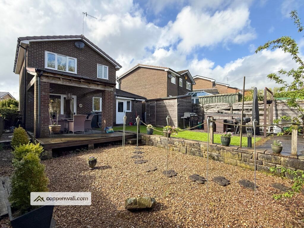 Property photo 1 of 37