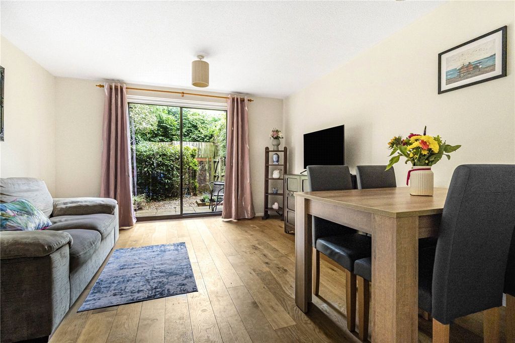 Property photo 2 of 18 Picture No. 06