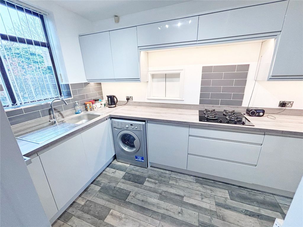 Property photo 3 of 20 Picture No. 19