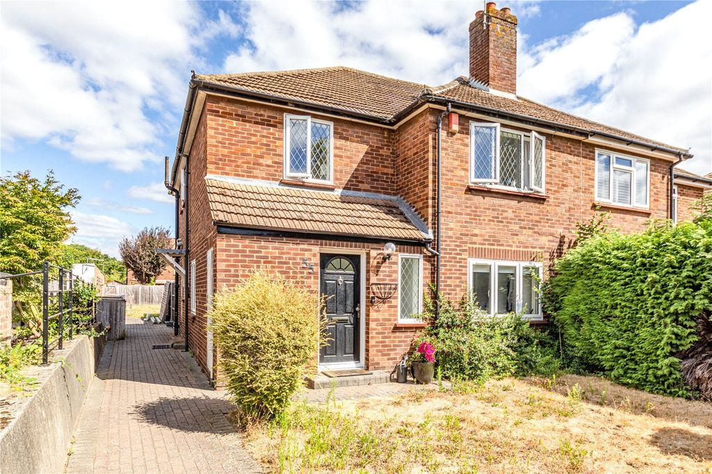 Property photo 1 of 18 External Front