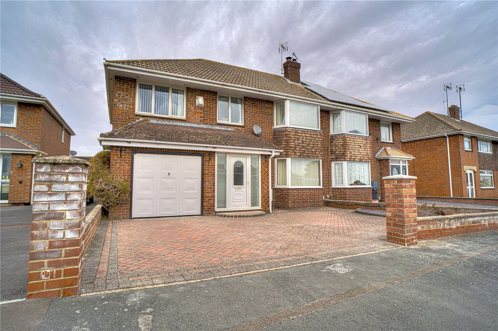 Property photo 1 of 10 Picture No. 01