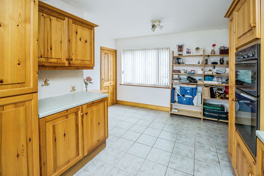 Additional image 6 of 4 bed detached house for saleSpringfield Court, Gresford, Wrexham LL12