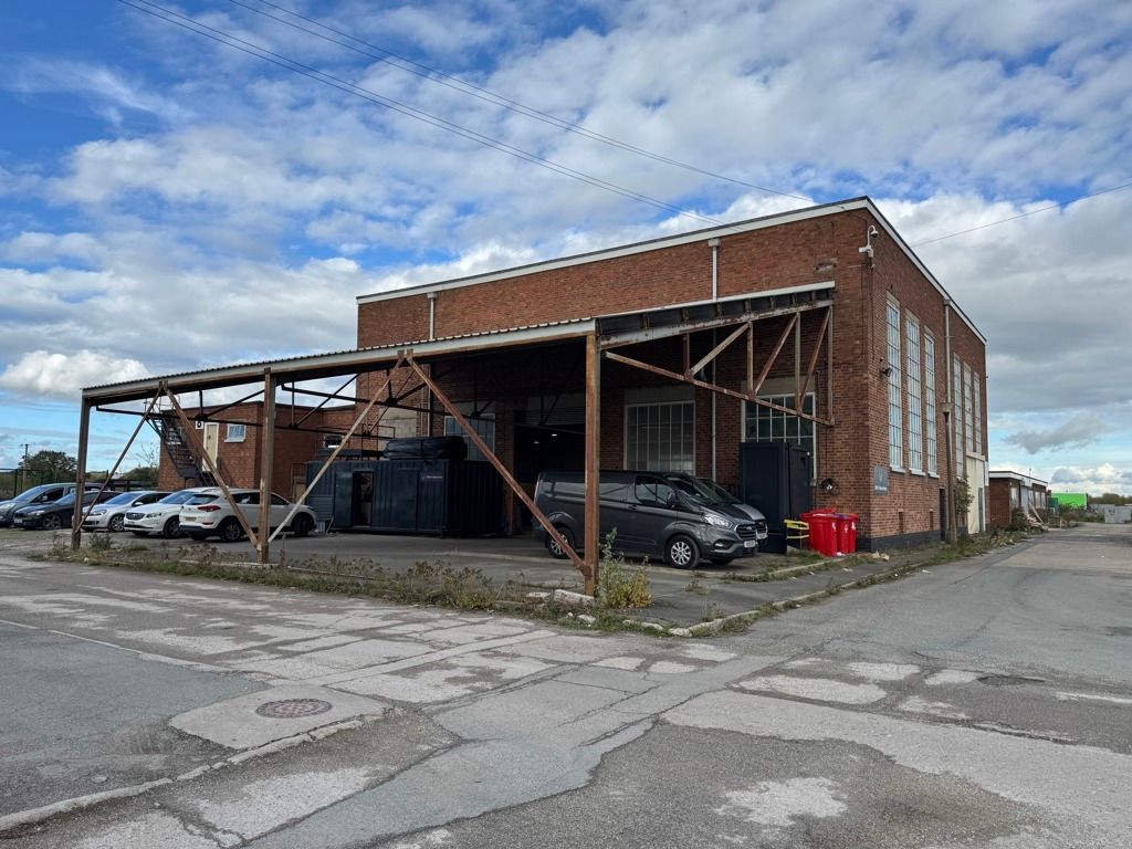 Property photo 2 of 4 Photo 8