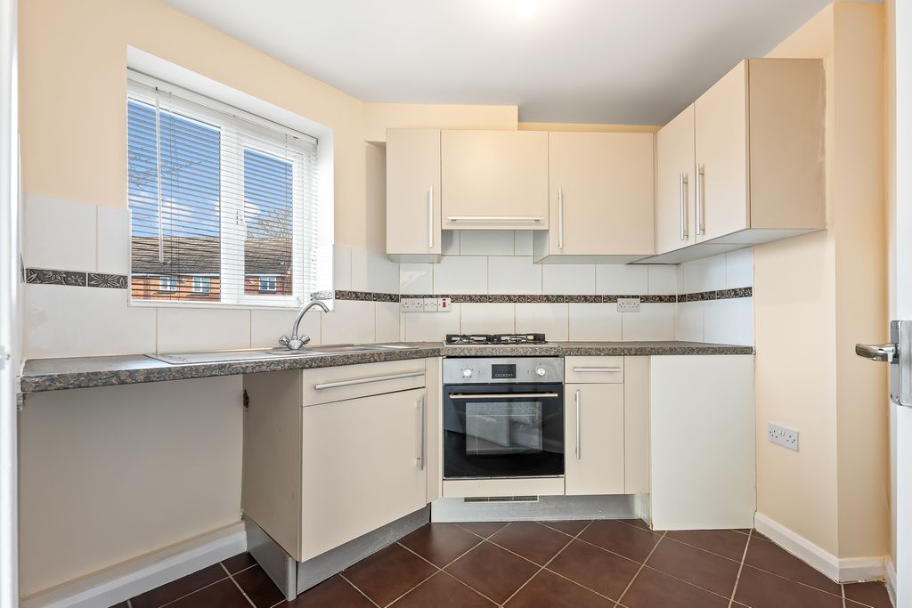 Property photo 2 of 25 P1680023