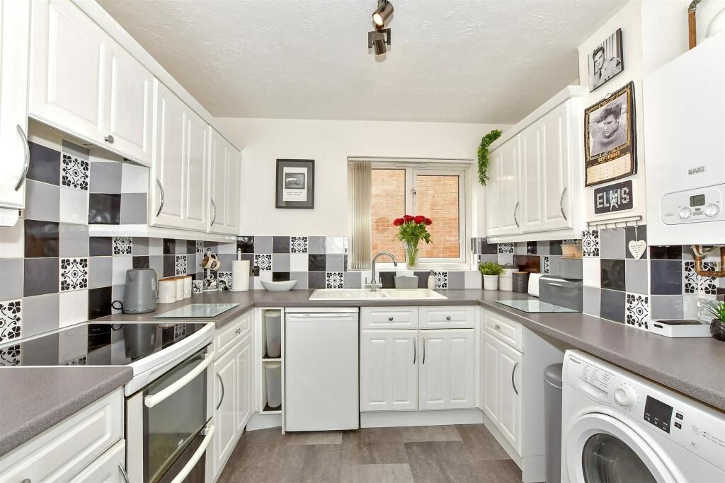 Property photo 2 of 14 0Eec2F694B4585518Ab3Ca6Bab89812E.Jpeg