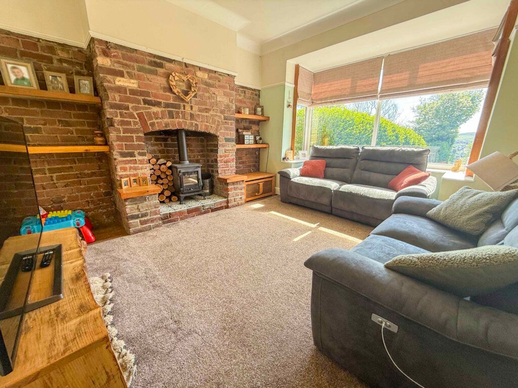 Property photo 1 of 44