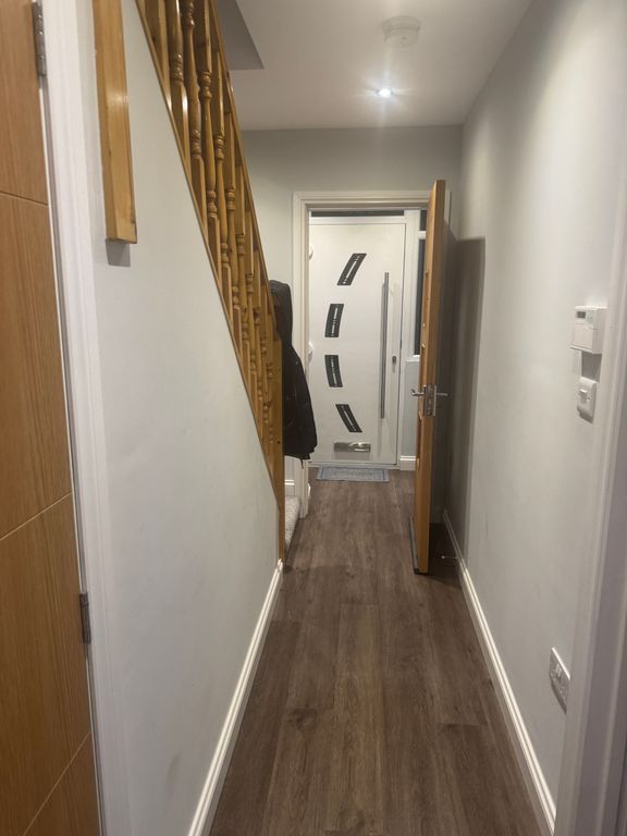 Property photo 2 of 24