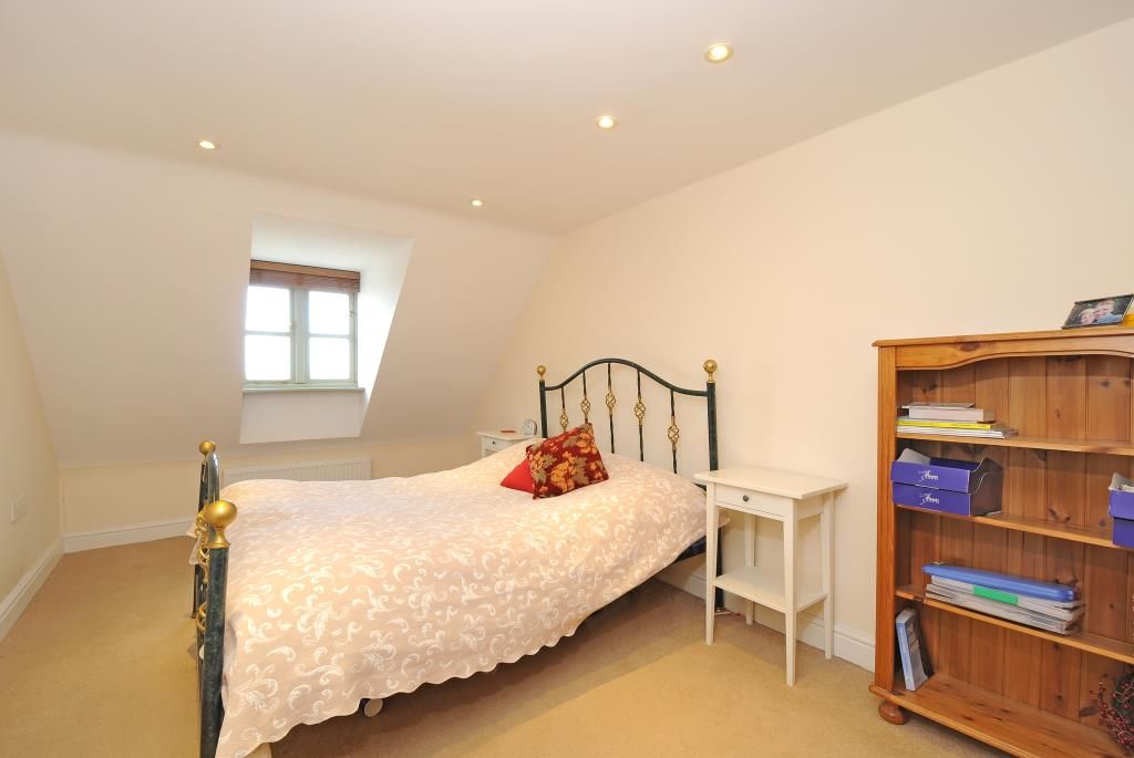 Property photo 2 of 9 Internal View